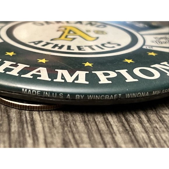 Vintage 1988 American League Oakland Athletics Champions Button Pin Pinback PB2B - Picture 4 of 5